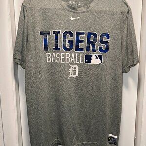 Detroit Tigers dri-fit shirt from Nike authentic performance apparel, size L